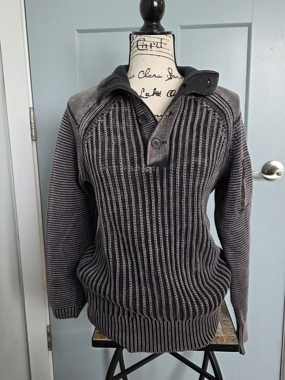 GUESS Charcoal Ribbed Cotton Button Mock Neck Sweater Women's M